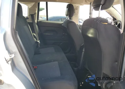 2014 Jeep Compass Sport z USA, uszkodzony, nr VIN 1C4NJCBA3ED536354